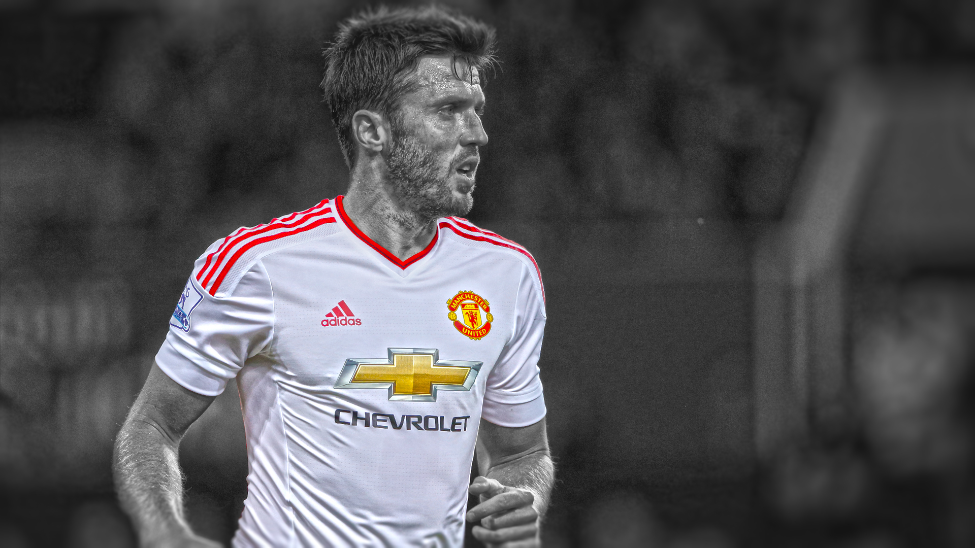 天空：热刺寻找左后场球员和左中卫，对19岁桑托斯后场球员索萨感兴趣